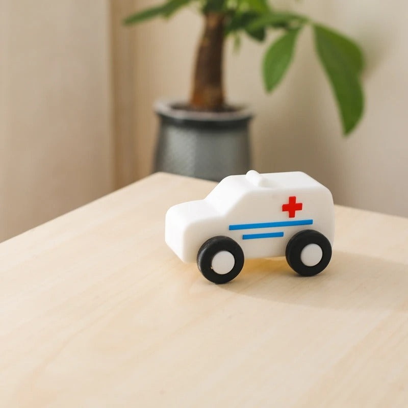 voiture-bebe-silicon-ambulance-V1